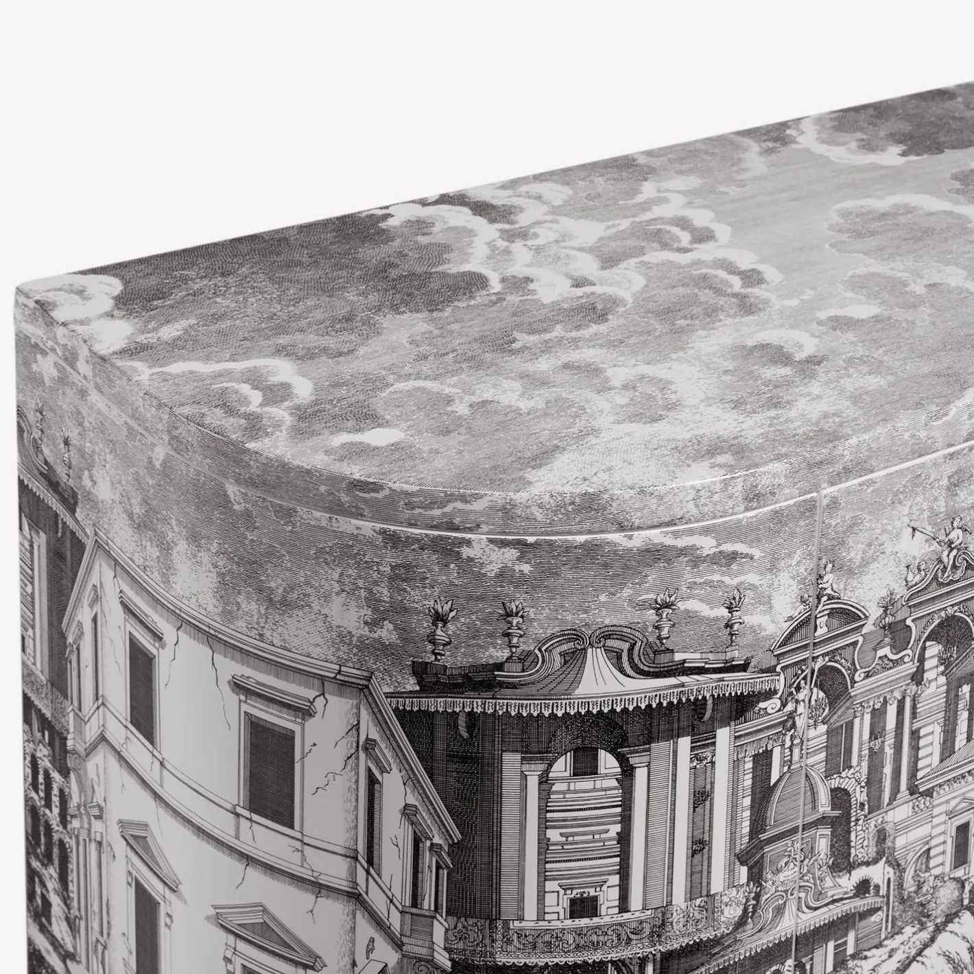 Fornasetti Armadi Curvi^Buffet Citta Che Si Rispecchia Bianco Nero