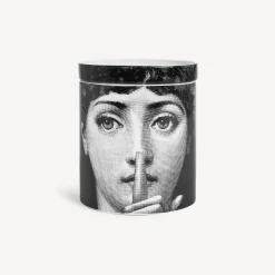 Fornasetti Candele Profumate^Candela Profumata Nel Mentre - Decoro Mascherina - Fragranza Frutto Proibito Bianco/Nero/Oro