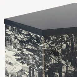 Fornasetti Armadietti^Comodino Poliedrico Giardino Settecentesco Blu/Avorio