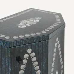 Fornasetti Armadietti^Comodino Poliedrico Giro Di Conchiglie Argento/Blu
