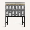 Fornasetti Armadietti^Credenza Rialzata Facciata Quattrocentesca Bianco/Nero/Giallo
