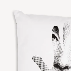 Fornasetti Cuscini^Cuscino Mano Bianco Nero