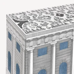 Fornasetti Armadietti^Madia Piccola Rialzata Architettura Celeste Bianco/Nero/Azzurro