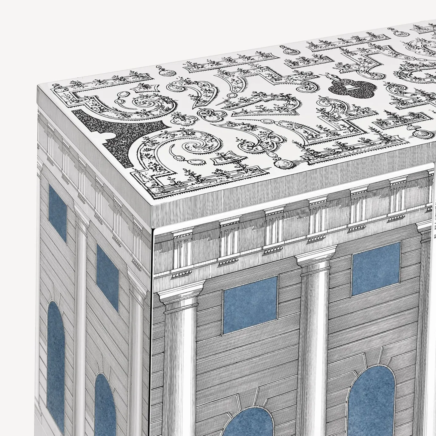Fornasetti Armadietti^Madia Piccola Rialzata Architettura Celeste Bianco/Nero/Azzurro