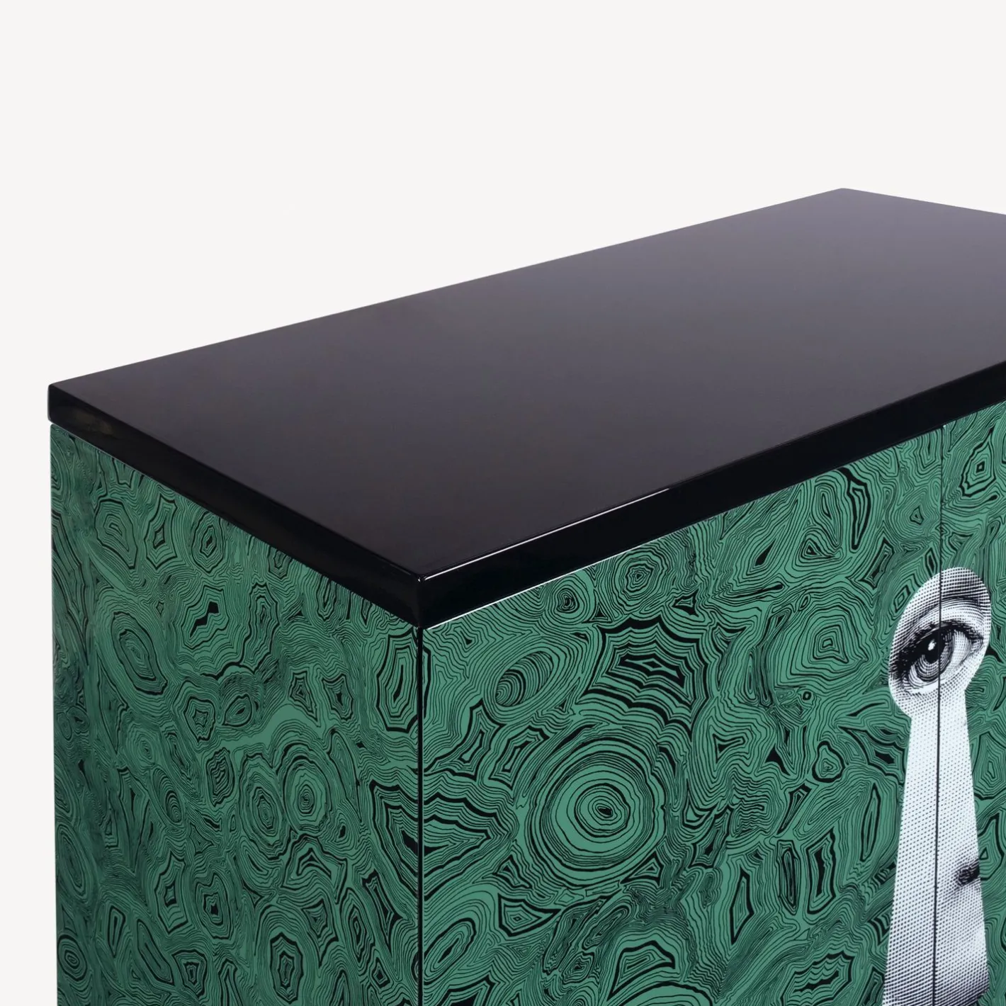 Fornasetti Armadietti^Madia Rialzata Serratura Su Malachite Verde/Bianco/Nero