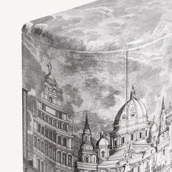 Fornasetti Armadi Curvi^Mobile Curvo Citta Che Si Rispecchia Bianco Nero