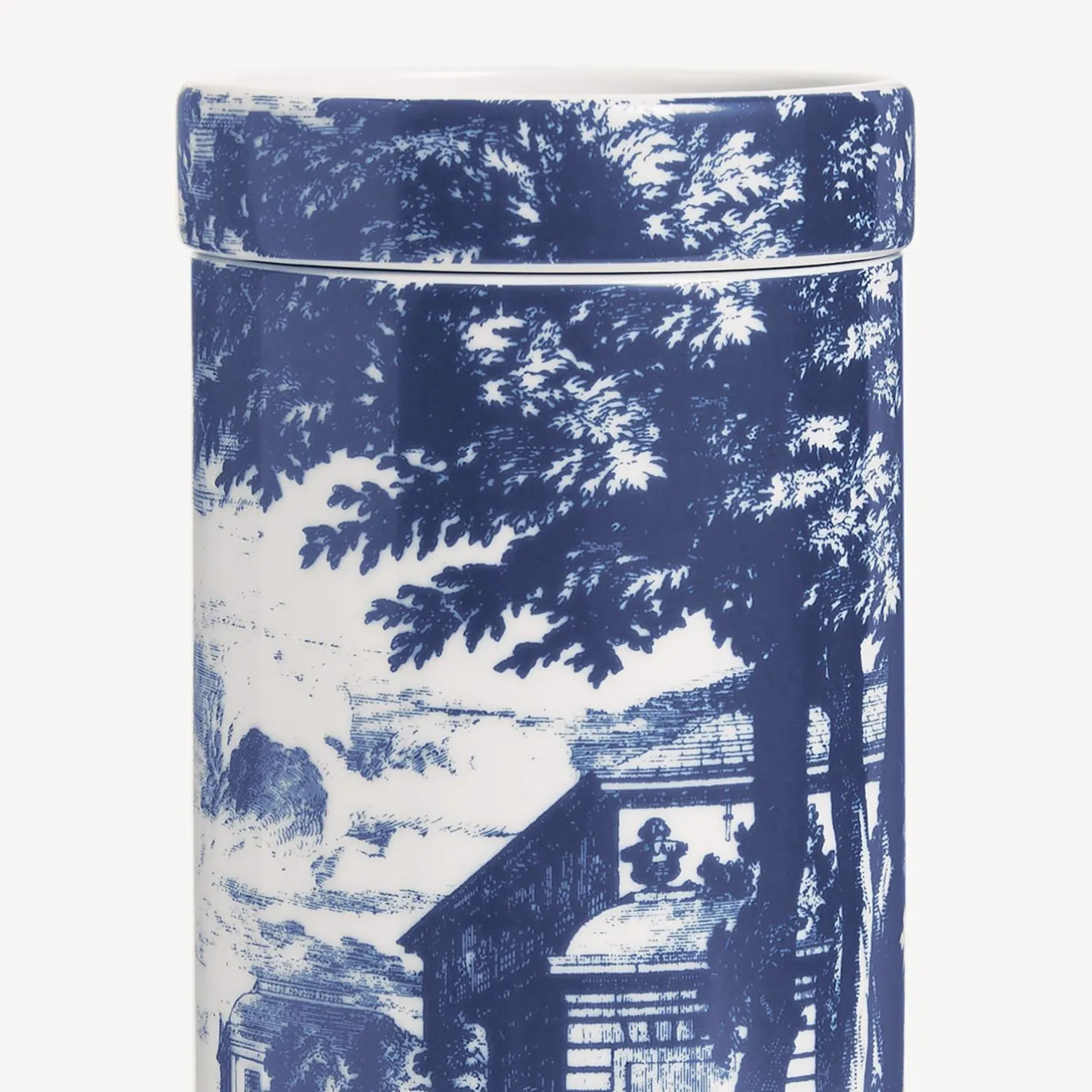 Fornasetti Candele Profumate^Nel Mentre Candela Profumata Alta - Decoro Giardino Settecentesco - Fragranza Giardino Segreto Blu Bianco
