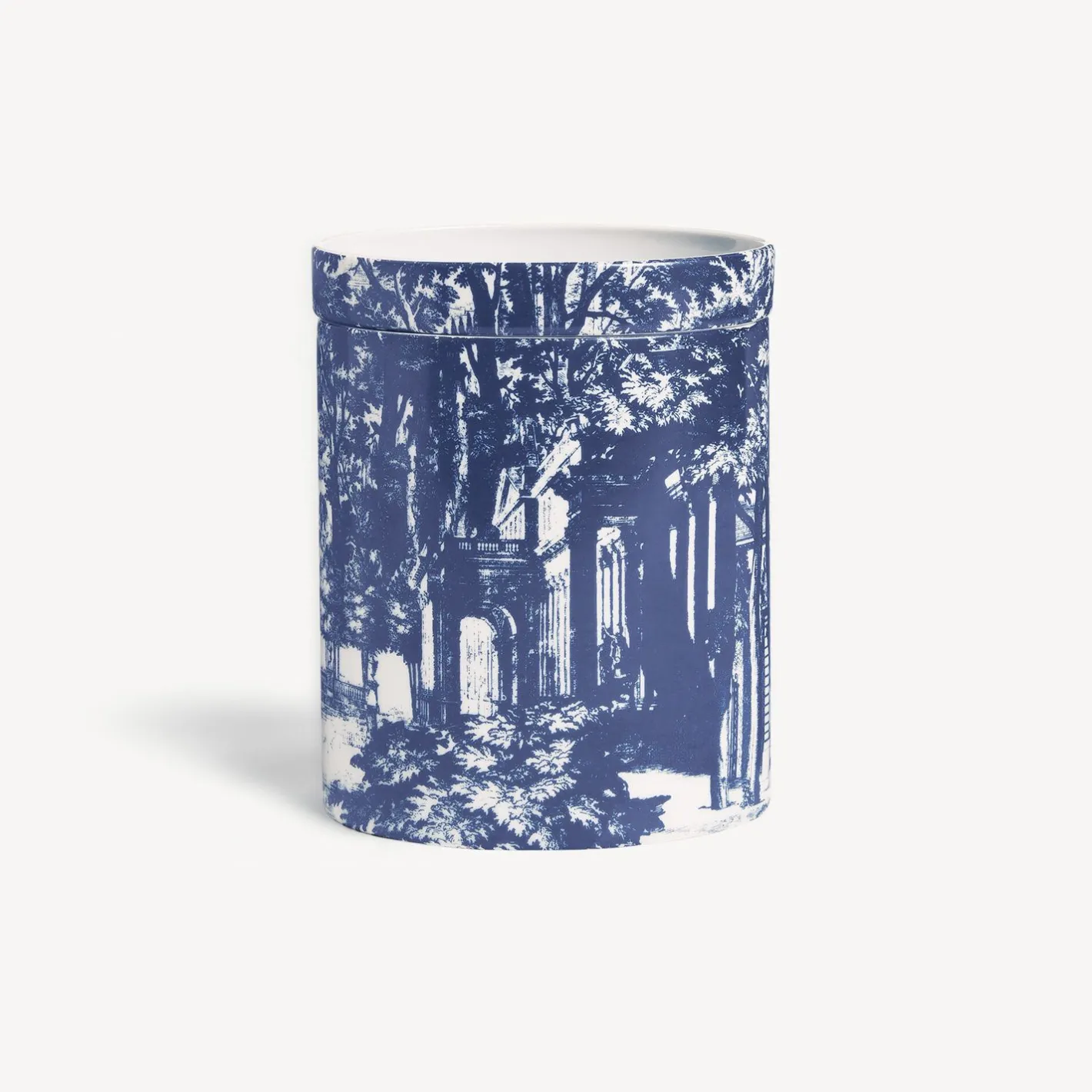 Fornasetti Candele Profumate^Nel Mentre Candela Profumata Grande - Decoro Giardino Settecentesco - Fragranza Giardino Segreto Blu Bianco