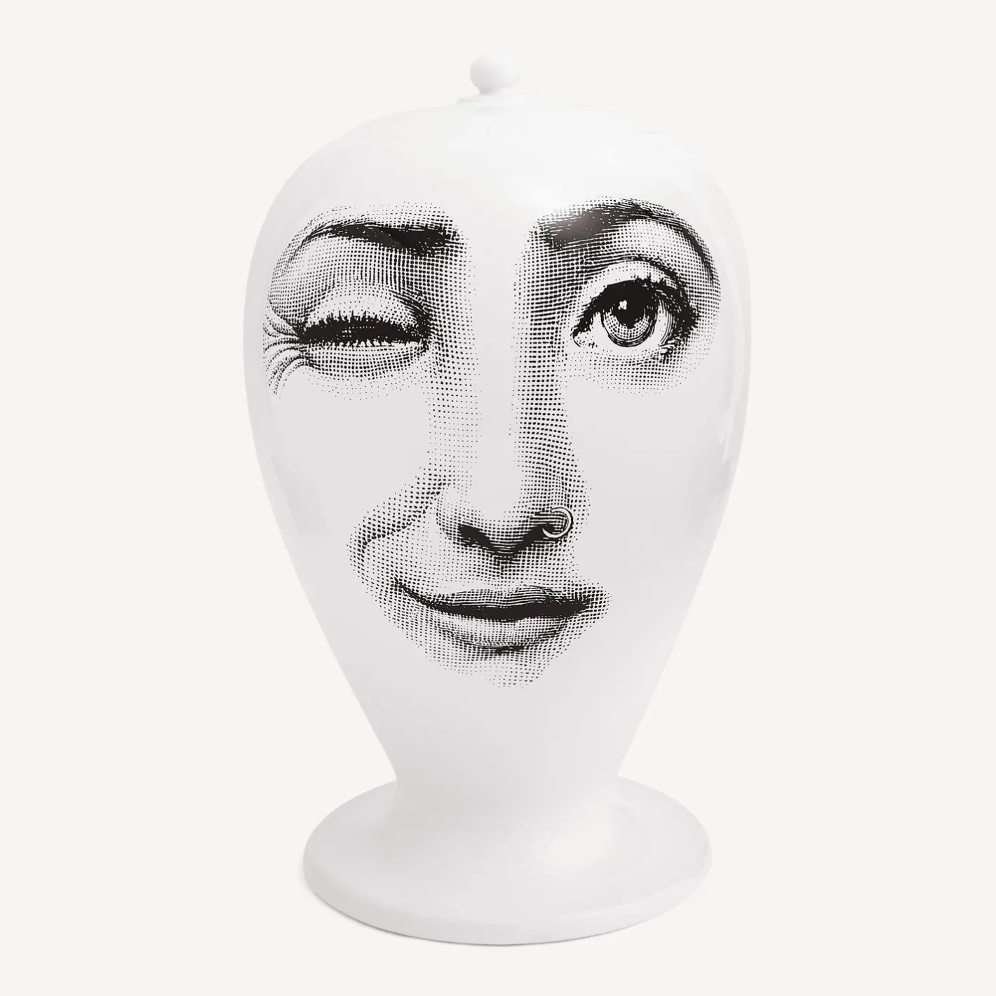Fornasetti Vasi^Perforazione Del Vaso Bianco Nero