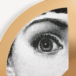 Fornasetti Uniti Per La Pace^Piatto Da Muro Tema E Variazioni N.405 United For Peace Bianco/Nero/Oro