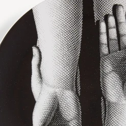 Fornasetti Piatti Decorativi^Piatto Mani Bianco Nero