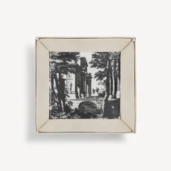 Fornasetti Piatti Decorativi^Piatto Quadrato Giardino Settecentesco Bianco/Nero/Platino