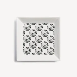 Fornasetti Piatti Decorativi^Piatto Quadrato Tema E Variazioni N.197 Bianco Nero