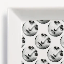 Fornasetti Piatti Decorativi^Piatto Quadrato Tema E Variazioni N.197 Bianco Nero