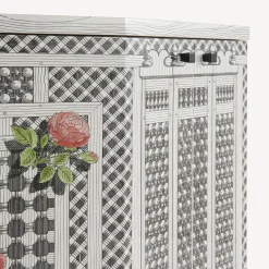 Fornasetti Armadietti^Piccolo Mobiletto Poliedrico Musciarabia Con Rose Multicolore