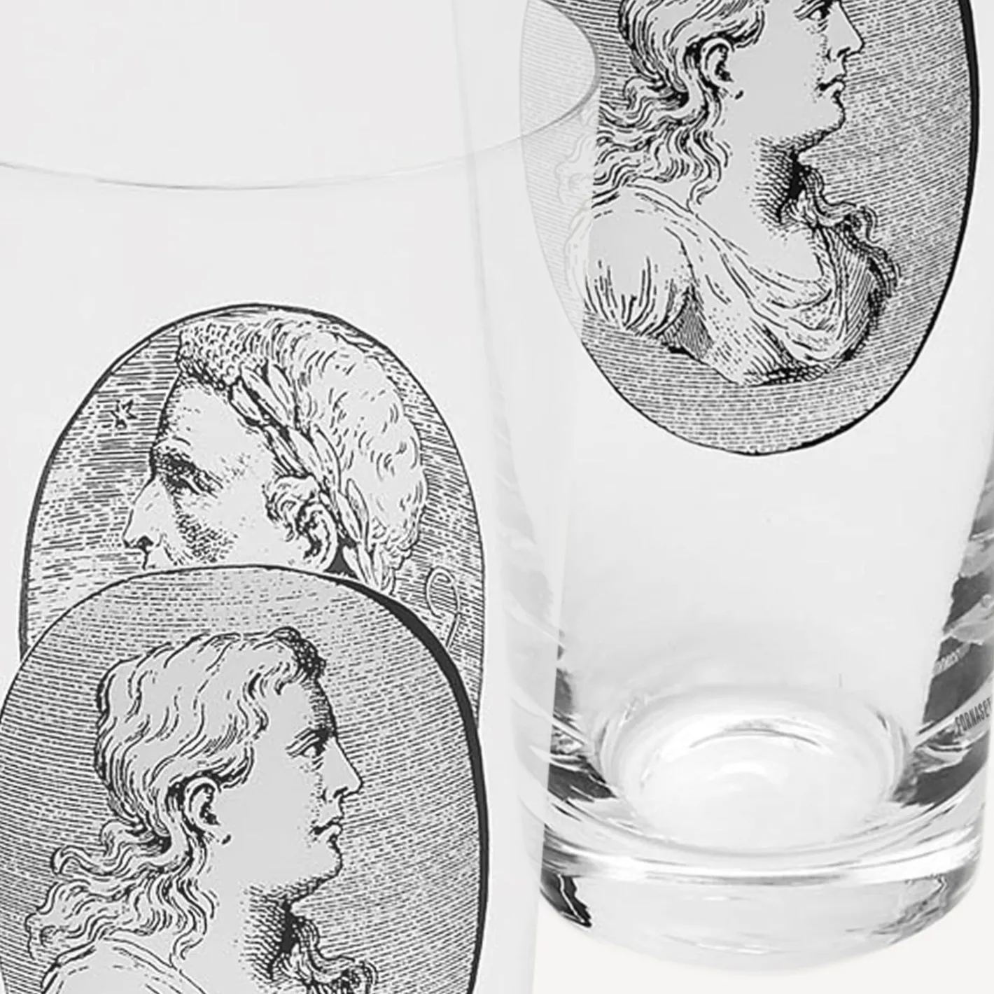 Fornasetti Bicchieri E Sottobicchieri^Set 6 Bicchieri Soda Cammei Bianco Nero