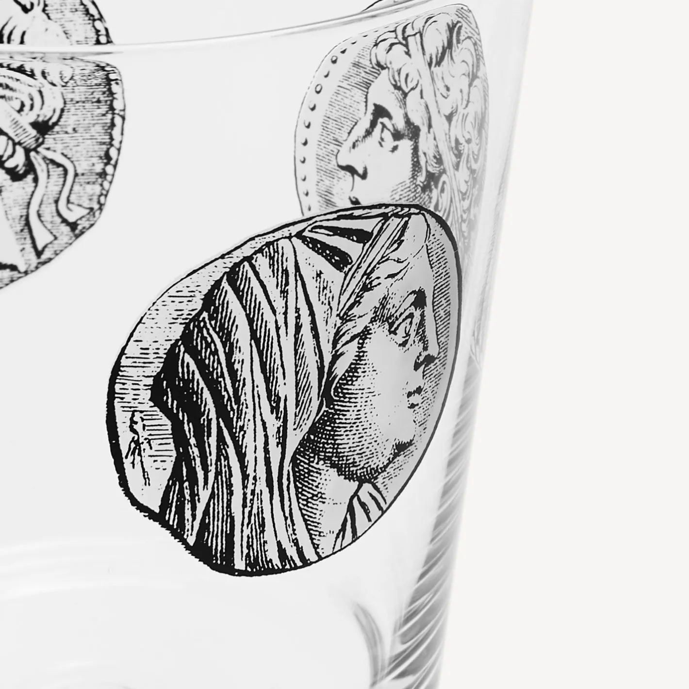 Fornasetti Bicchieri E Sottobicchieri^Set 2 Calici Vino Cammei Bianco Nero