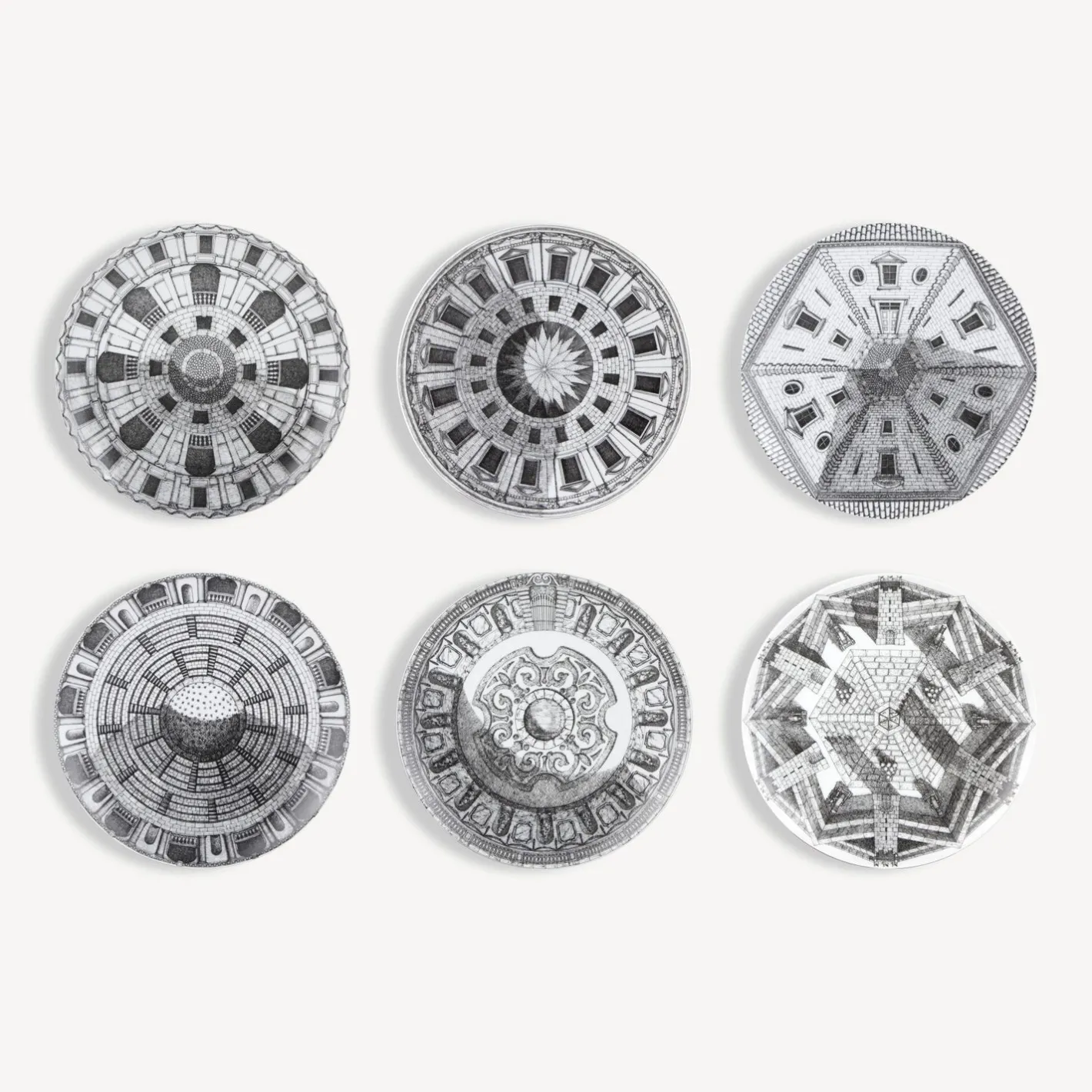 Fornasetti Piatti Decorativi^Set 6 Piatti Cortili Bianco Nero
