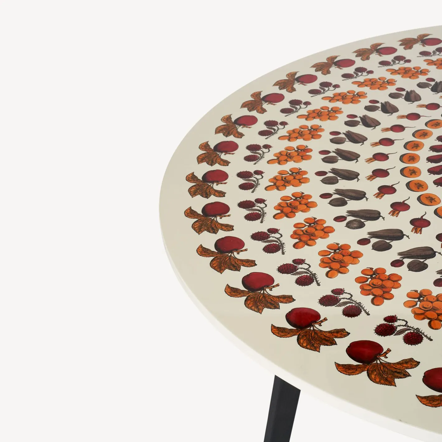 Fornasetti Tabelle^Tavola Rotonda Giostra Di Frutta Multicolore