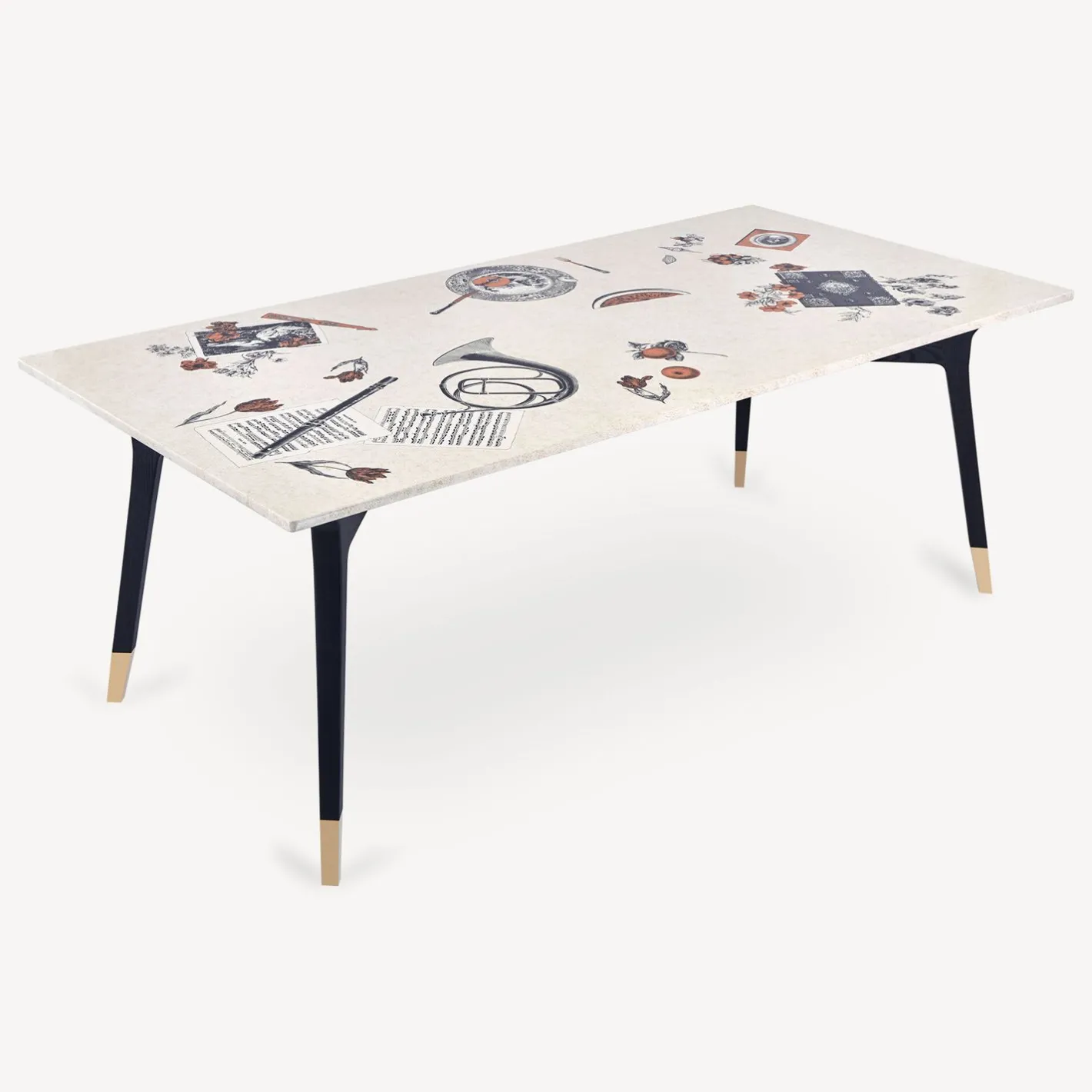 Fornasetti Tabelle^Tavolo Rettangolare Oggetti Sparsi Multicolore