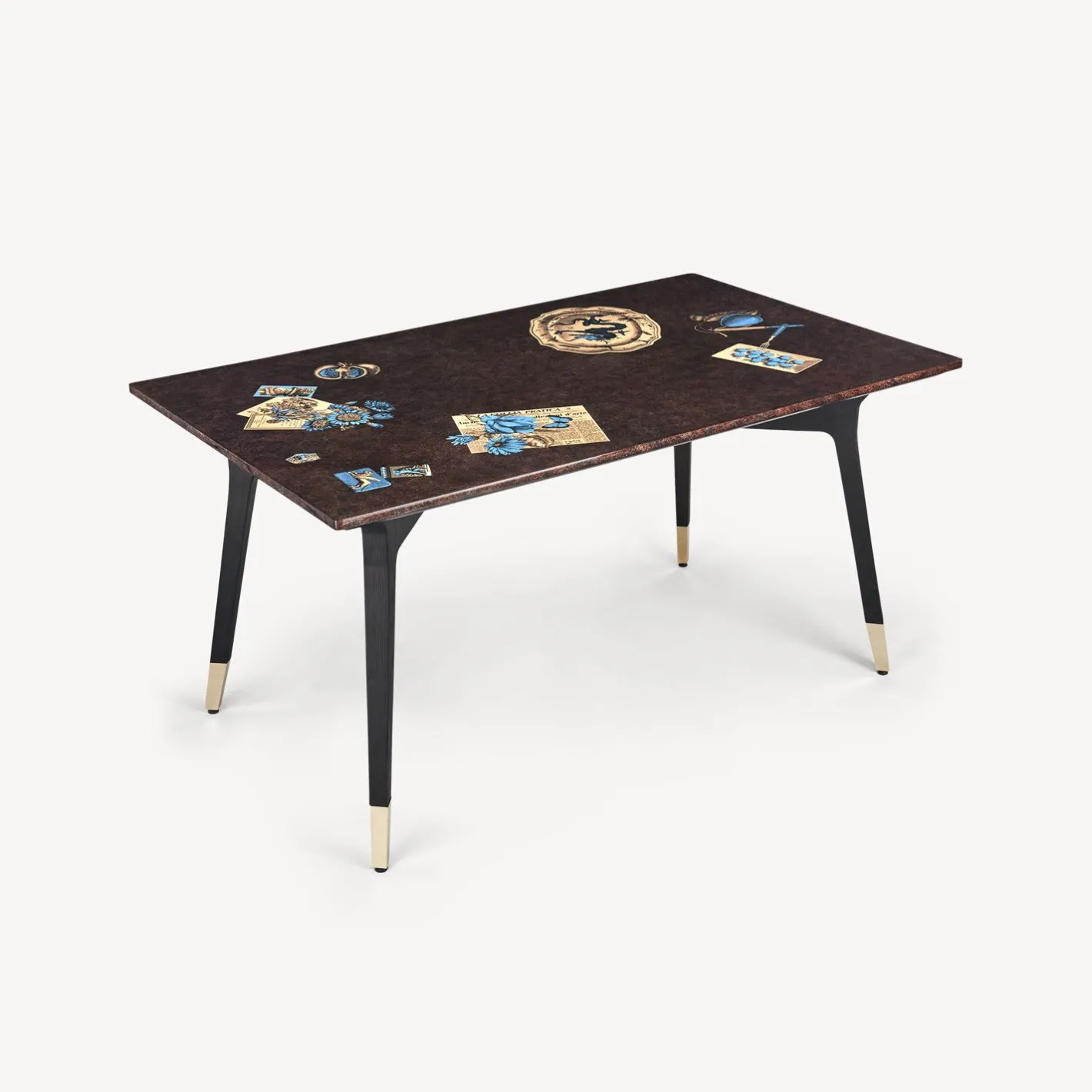 Fornasetti Tabelle^Tavolo Rettangolare Oggetti Sparsi Multicolore