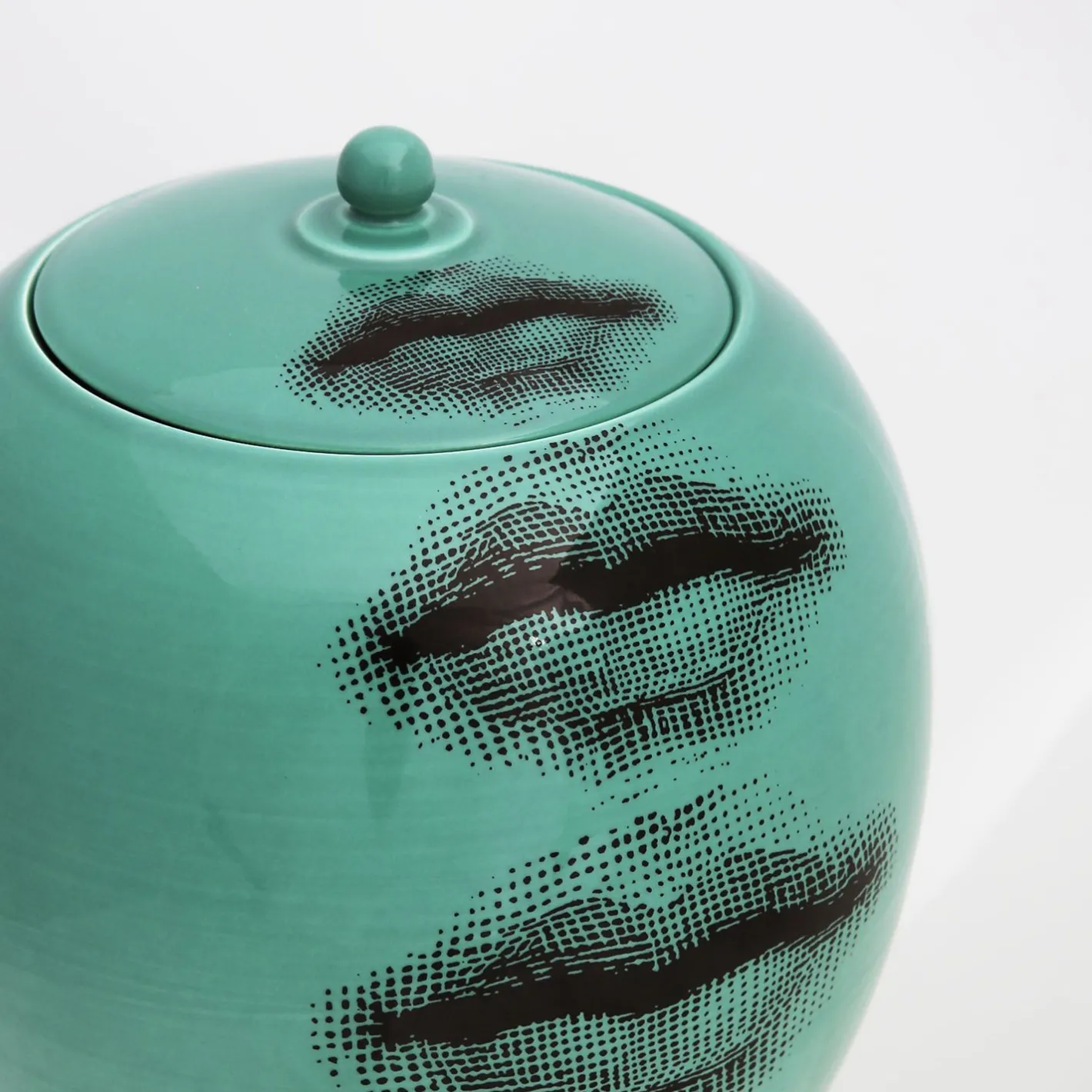 Fornasetti Vasi^Vaso Bocche Verde/Nero