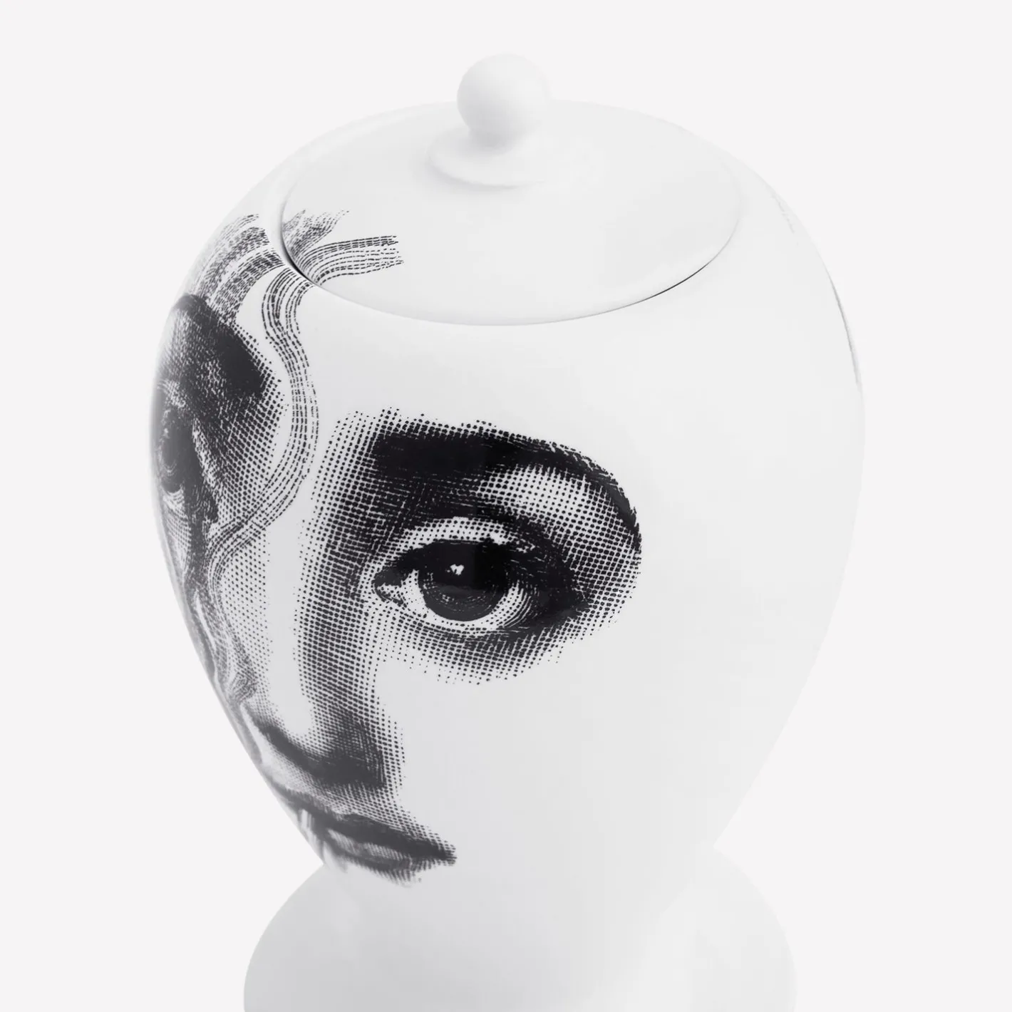 Fornasetti Vasi^Vaso Il Fumo Fa Maschio Bianco Nero