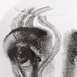 Fornasetti Vasi^Vaso Il Fumo Fa Maschio Bianco Nero