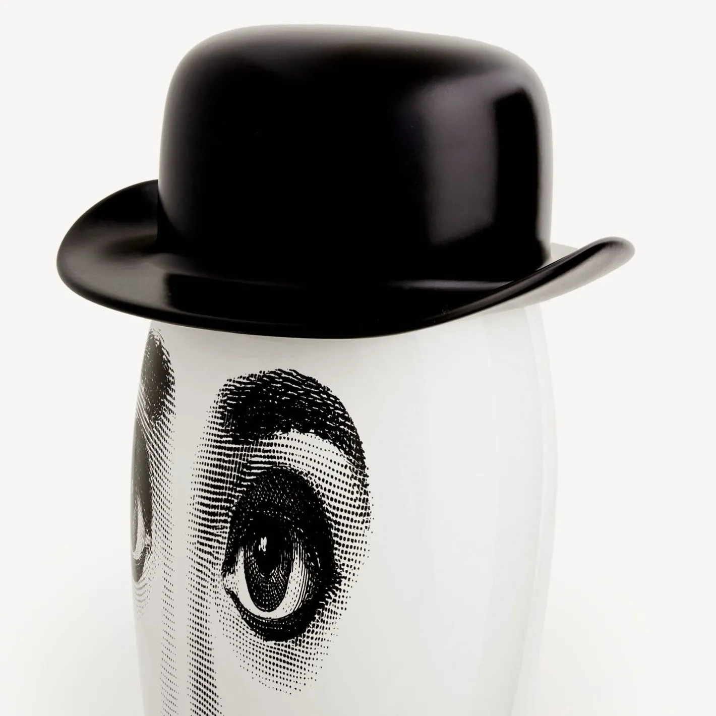 Fornasetti Vasi^Vaso Smilzo Charlot Bianco Nero