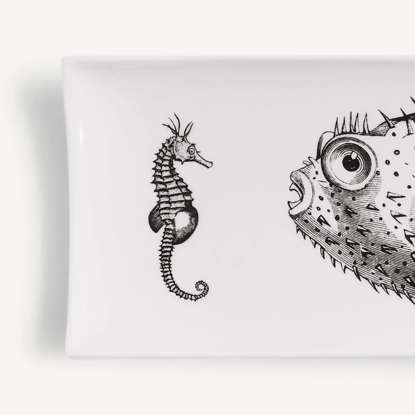 Fornasetti Vassoi Decorativi^Vassoio Affronto Bianco Nero