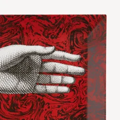 Fornasetti Vassoi Decorativi^Vassoio Don Giovanni Bianco/Nero/Rosso